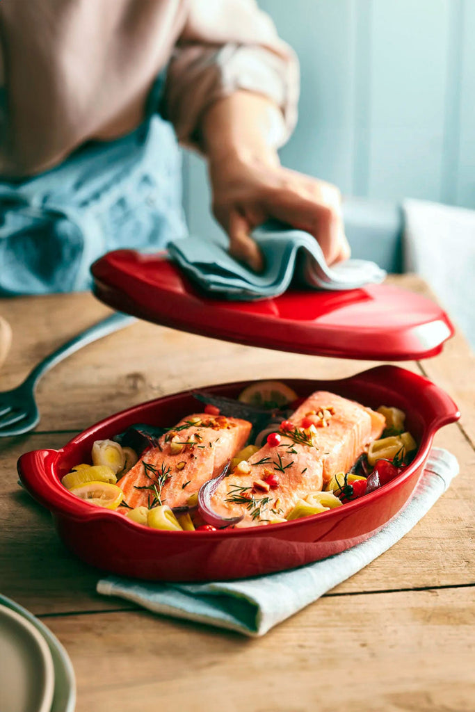 Salmón al papillote con limón, jengibre y albahaca tailandesa