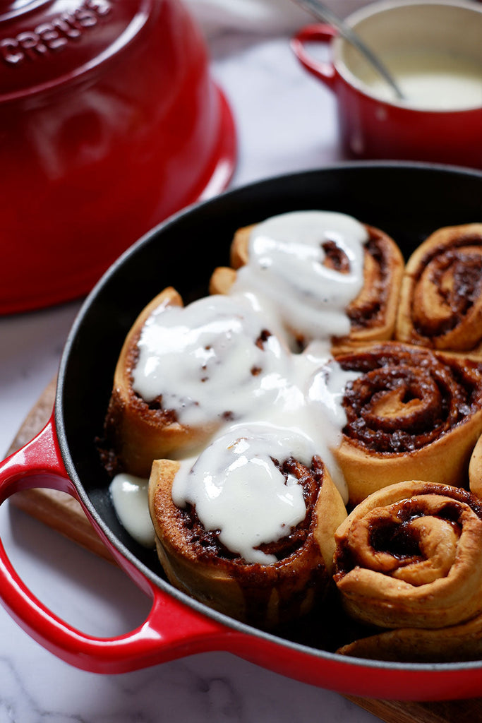 Cinnamon Rolls, bollos de canela especiados ¡y deliciosos en 30 minutos!