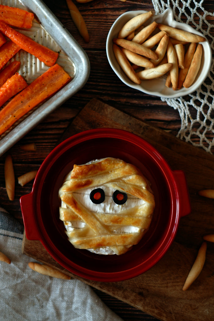 Momia de queso Camembert para Halloween
