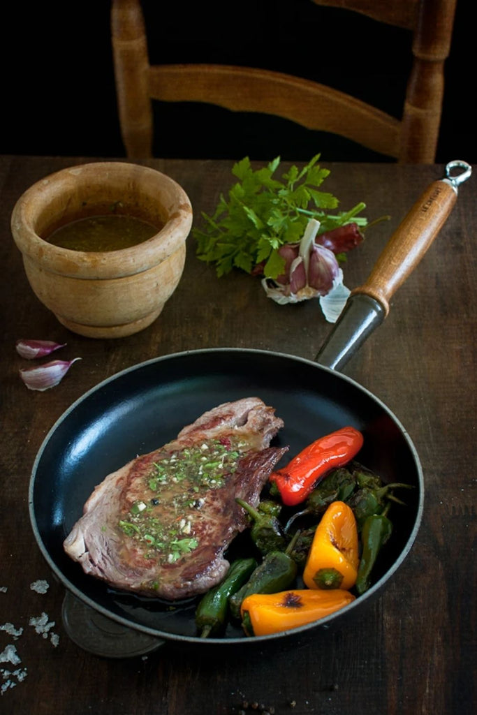 Entrecot de ternera con chimichurri