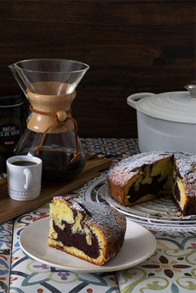 Bizcocho marmolado en cocotte