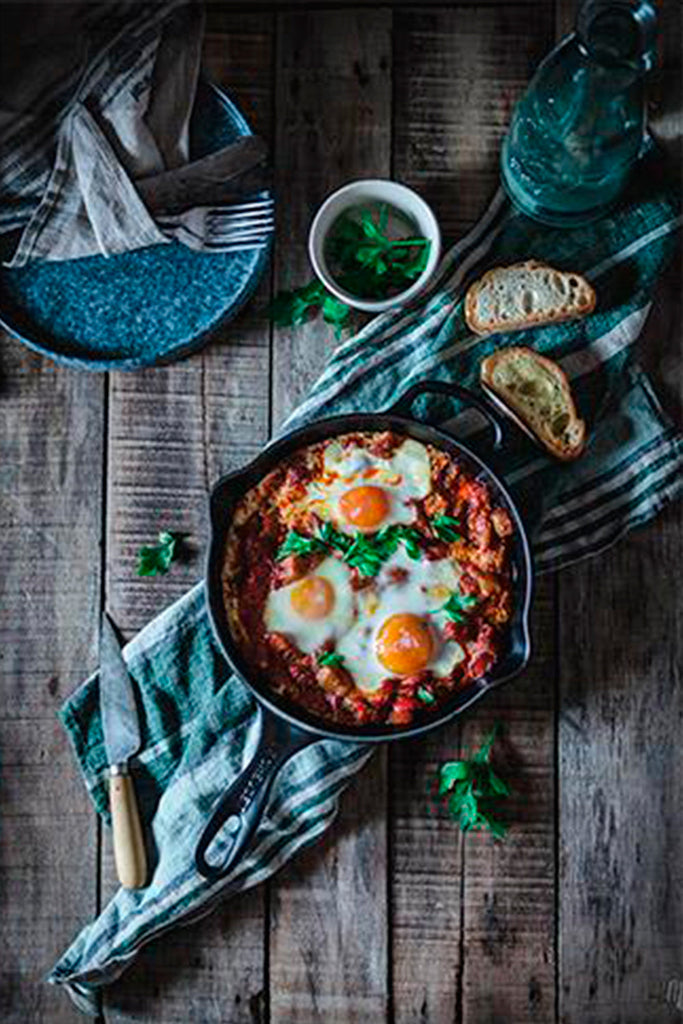 Huevos al horno con pisto