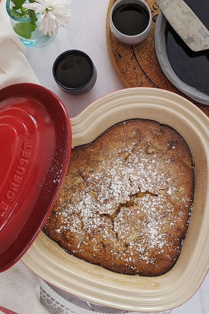 Bizcocho de manzana, almendra y centeno