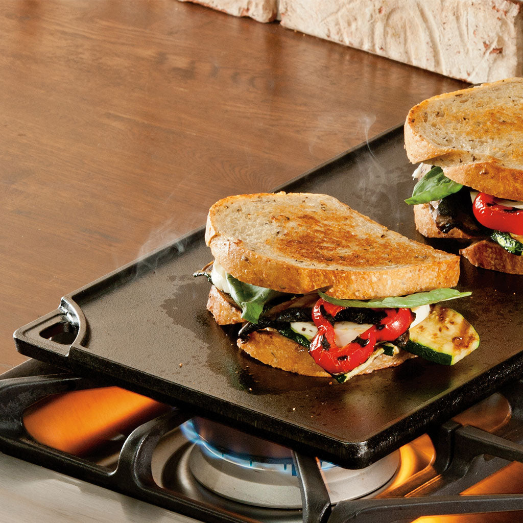 Lodge XL Rectangular and Reversible Iron Grill Plate Claudia&Julia