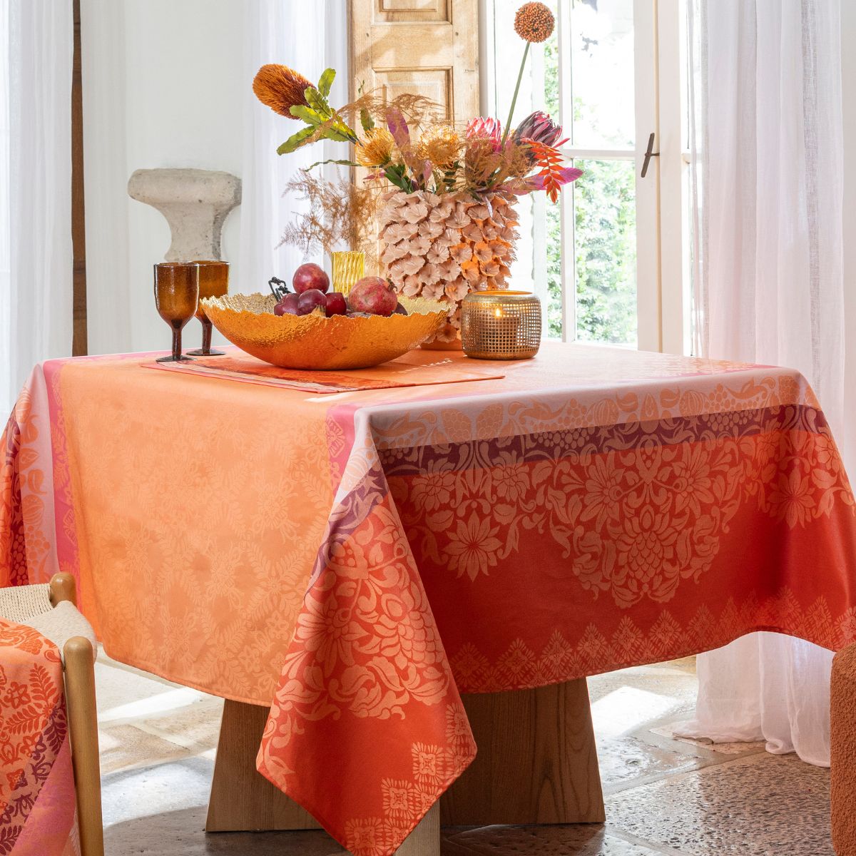 Mumbai Baumwoll-Tischdecke, fleckenabweisend — Le Jacquard Français