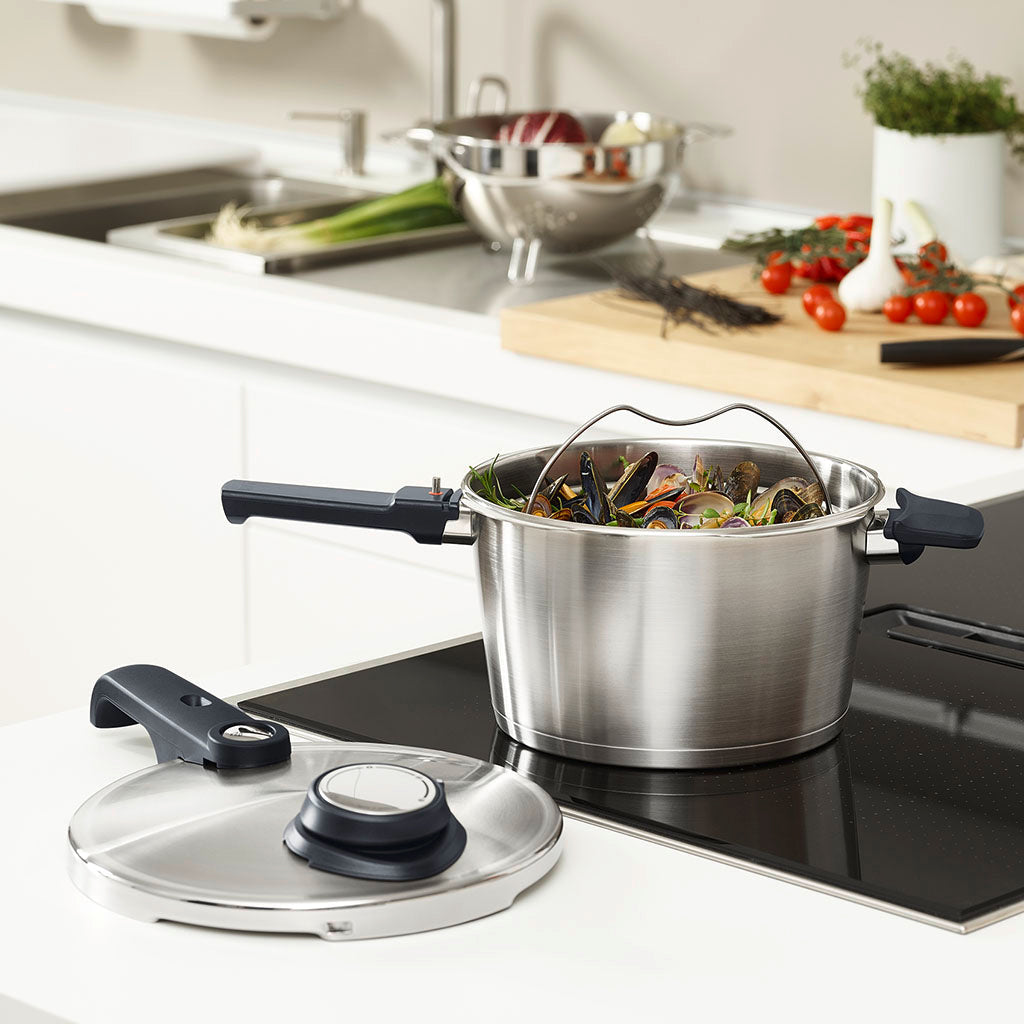 Olla a presión con cestillo (de 2,5 a 8 L) Vitavit Premium Fissler-