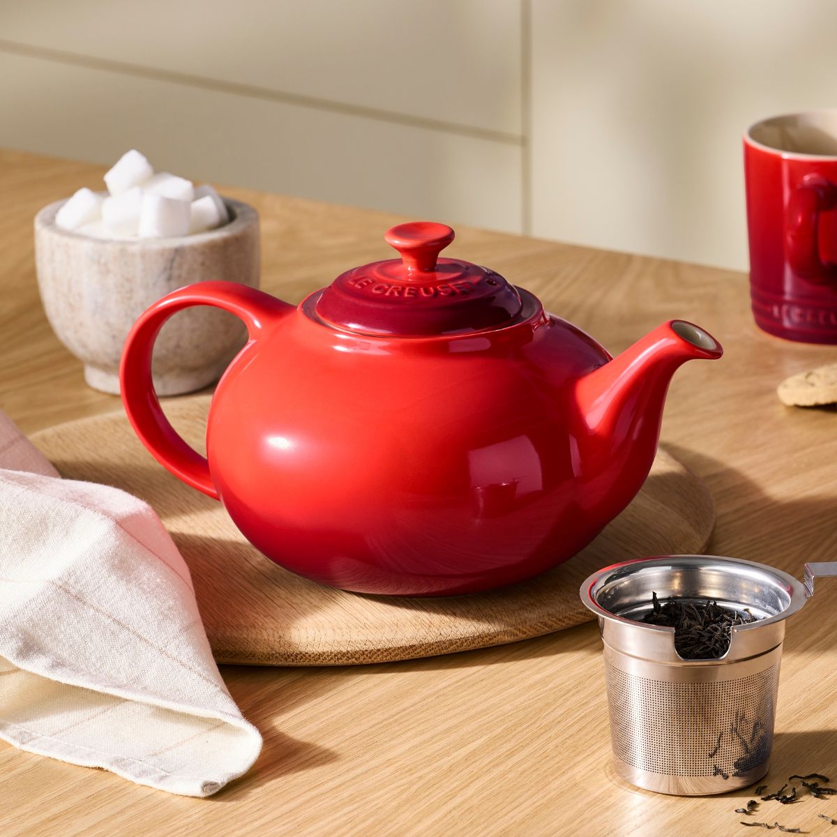 Keramik-Teekanne Classic mit Teesieb 1,3 l Le Creuset