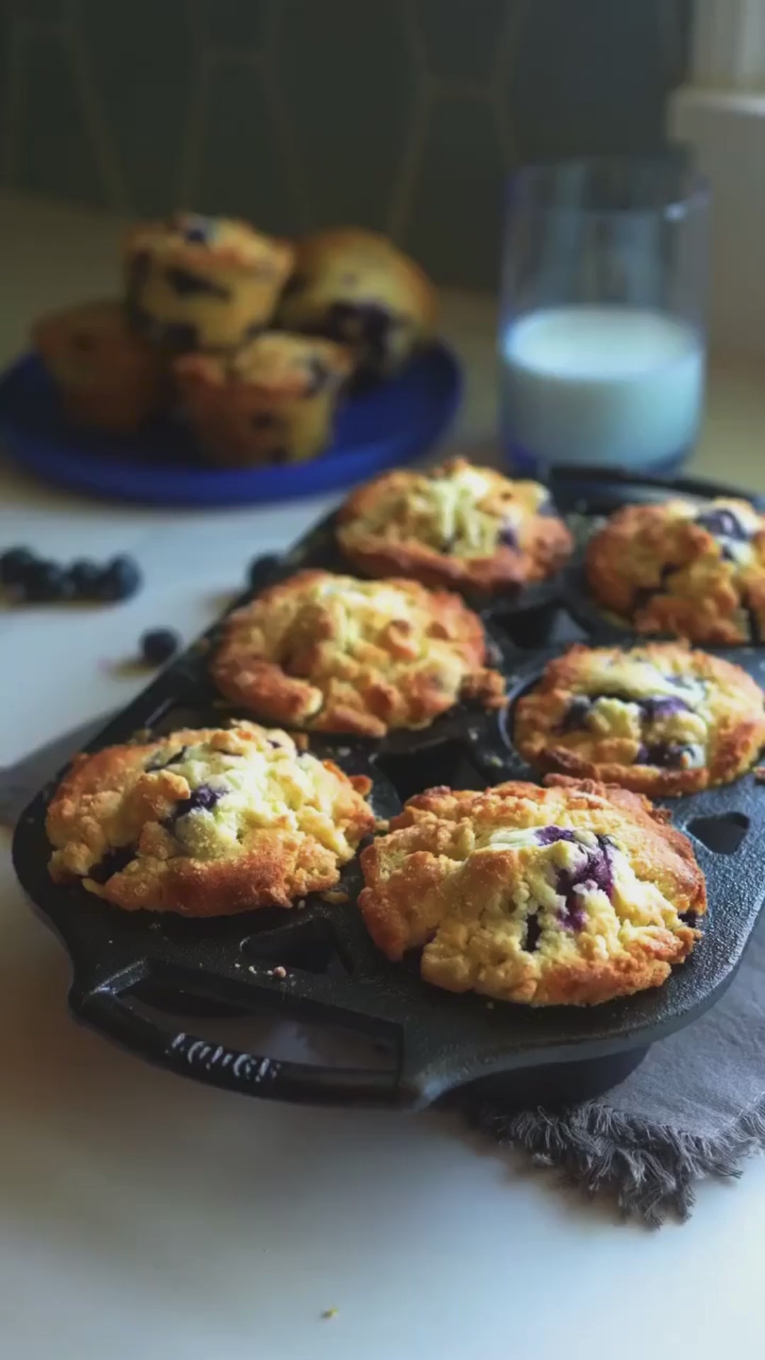 Iron mold for Lodge muffins Claudia&Julia