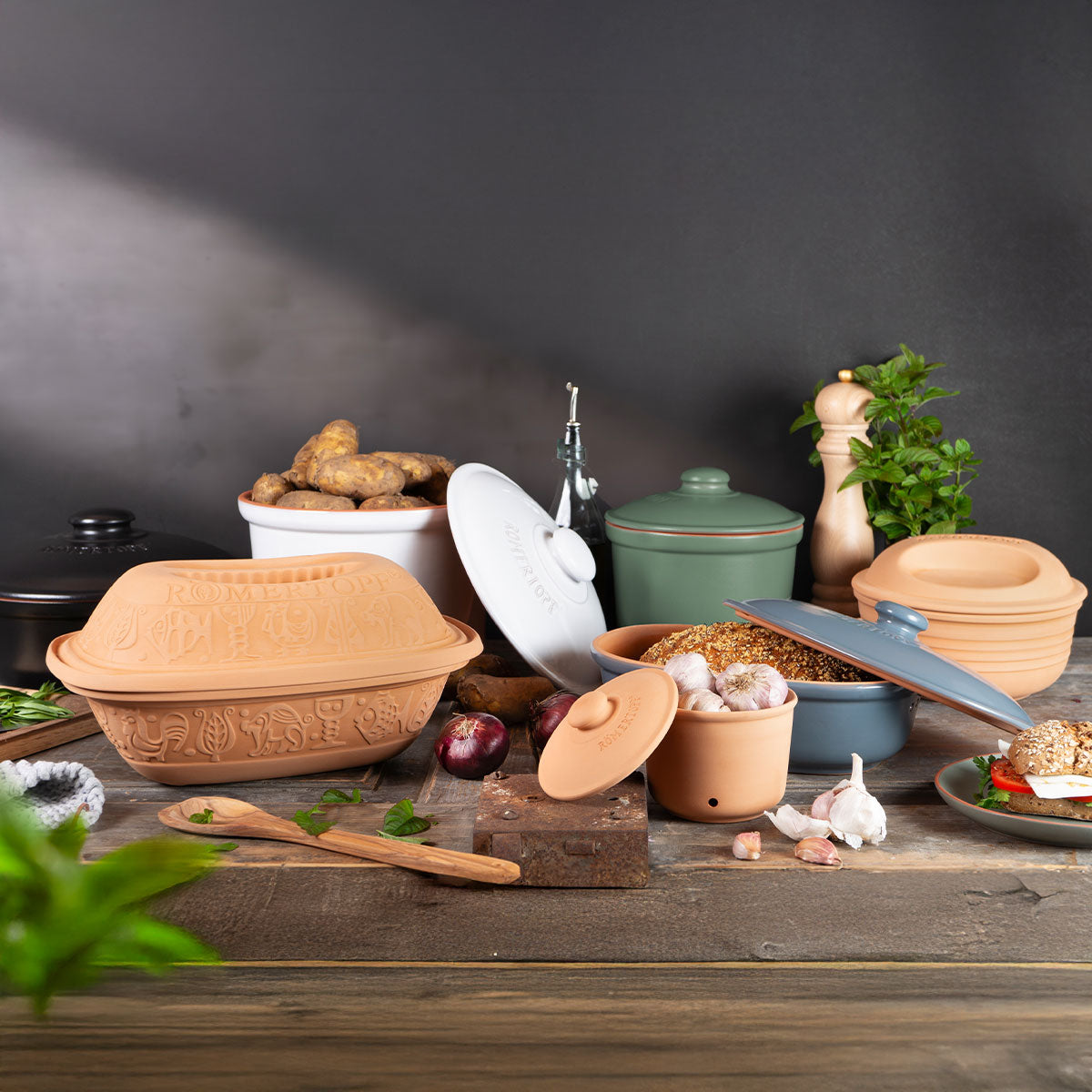 Panera rund aus Terrakotta Römertopf