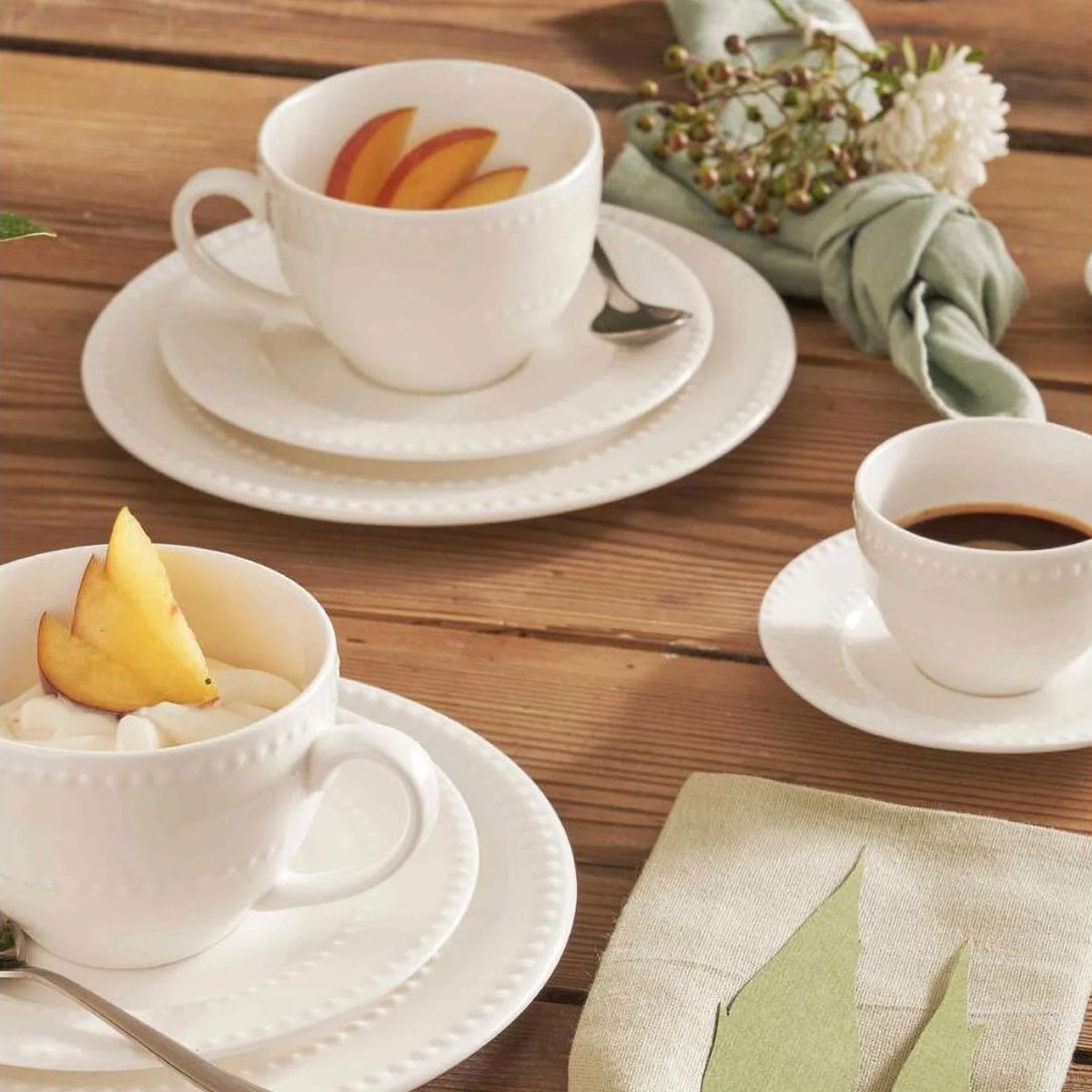Tassen- und Untertassen-Set aus Porzellan Collina La Porcellana Bianca
