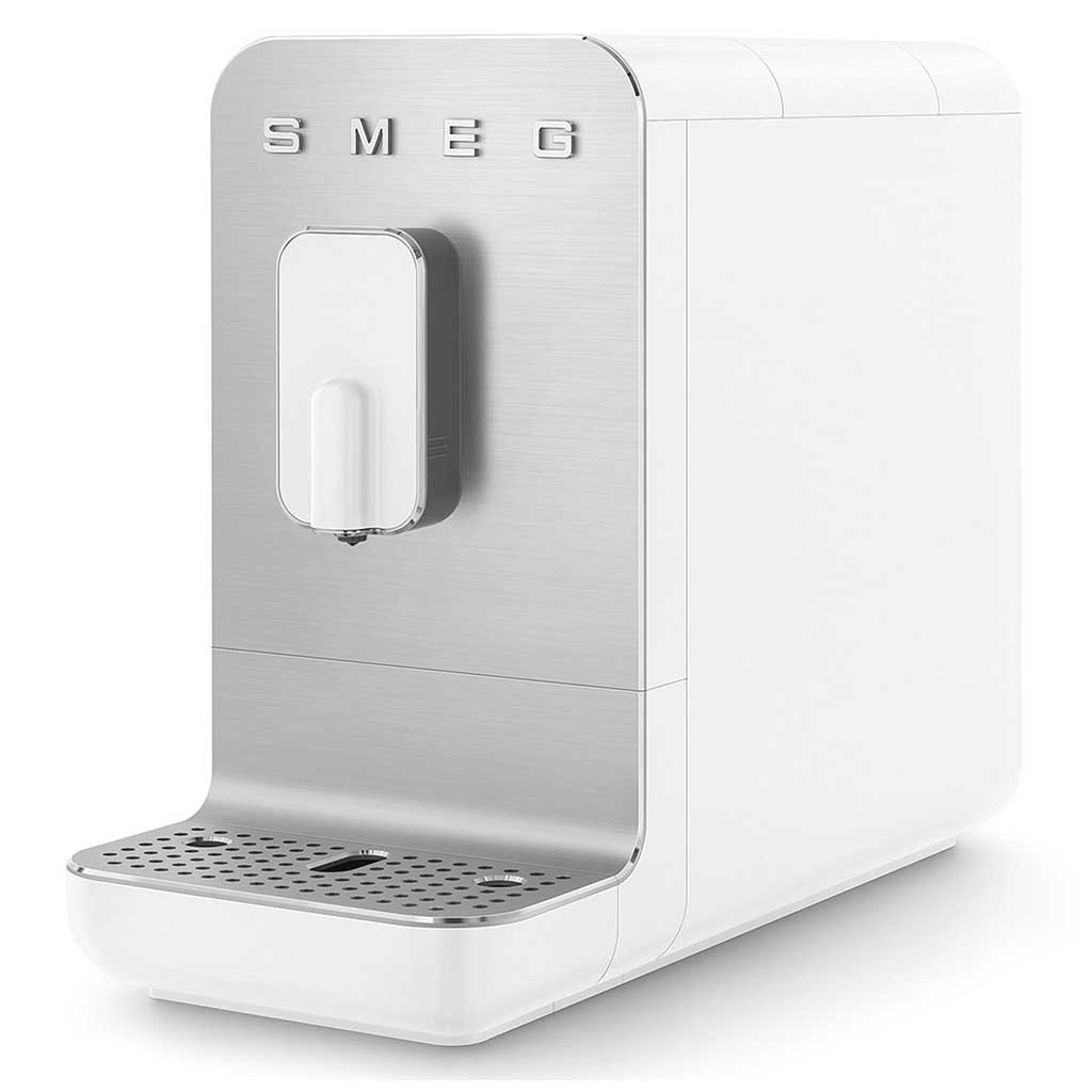 Cafetera Superautomática de la marca Smeg