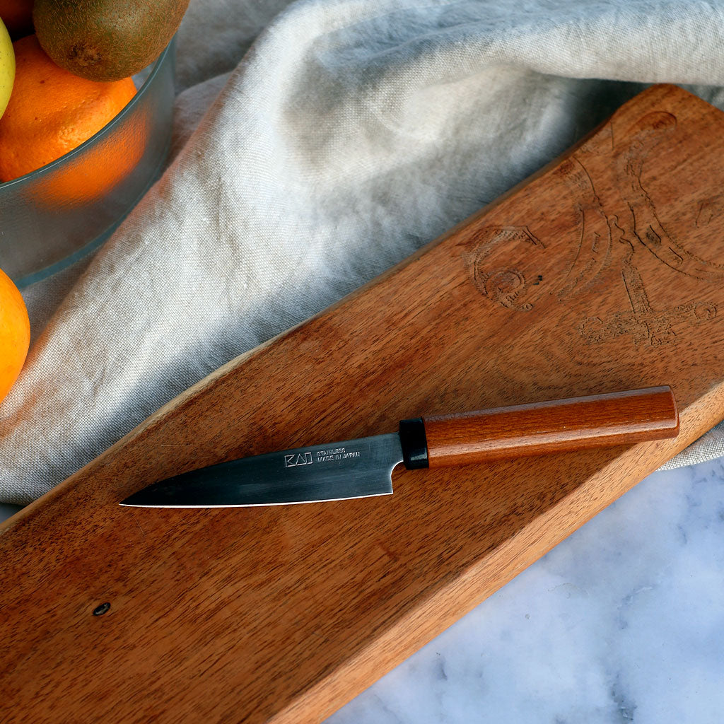 Cuchillo para fruta con funda y mango de madera KAI-KAI2620020