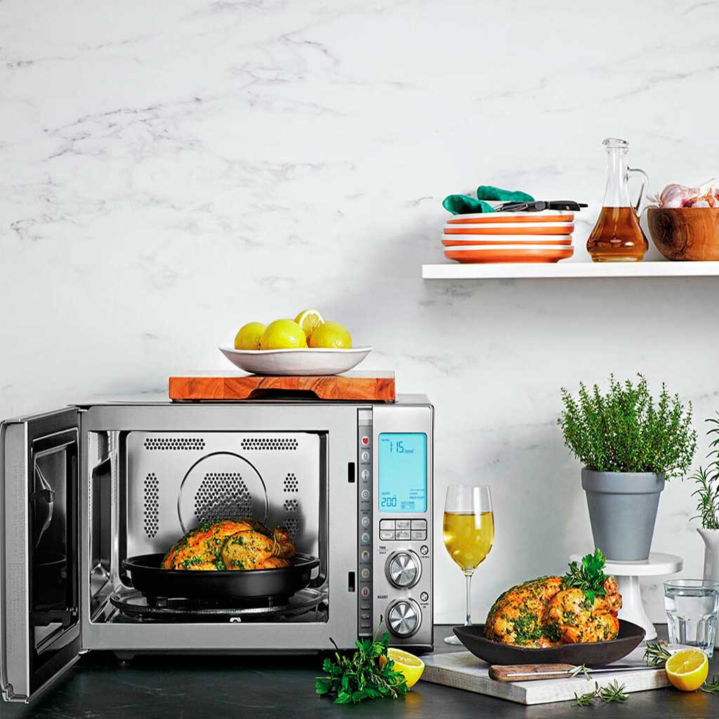 Breville Combi Wave 3-in-1 Microwave, Air Fryer, and Toaster Oven, Brushed  Stainless Steel